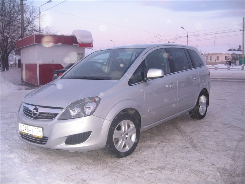 Продам подержанный автомобиль Opel Zafira в Магнитогорске. Продам подержанный автомобиль Opel Zafira в Магнитогорске.